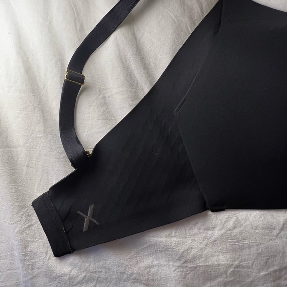 Knix WingWoman Bra - Picture 7 of 10